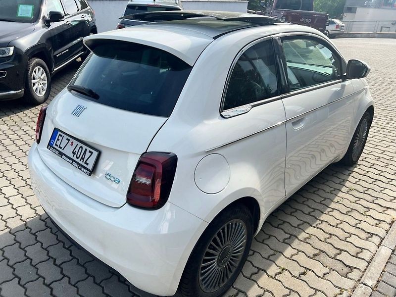 Fiat 500e ICON HB 42KWH - skladem - fotka 4 z 9