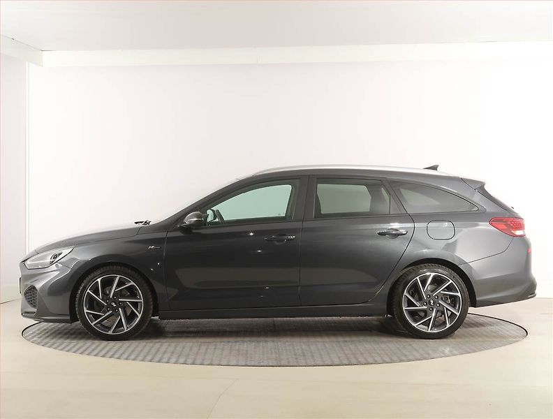 Hyundai i30 (2022) N Line Premium 1.5 T-GDI MHEV - fotka 3 z 26