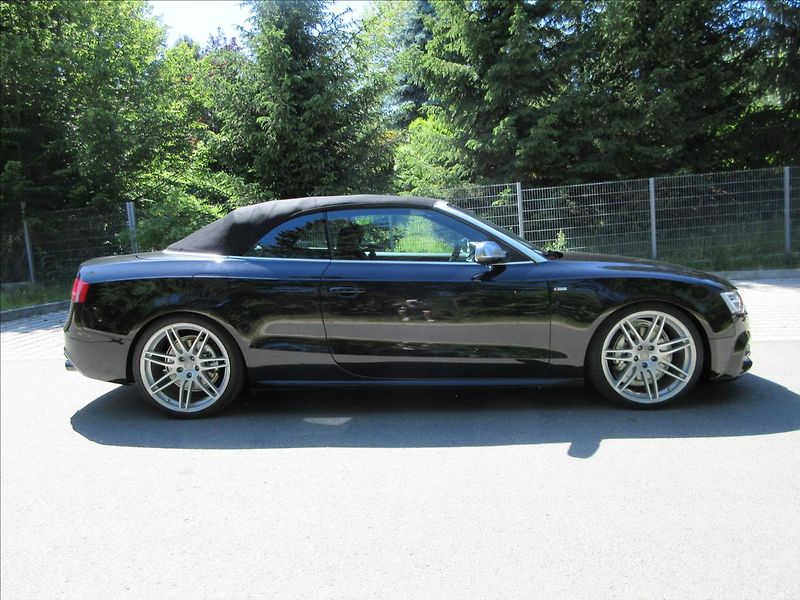 Audi A5 3,0 TDi 4x4 Navi S-Line B&O - fotka 17 z 38