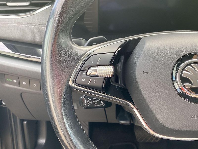 Škoda Octavia (2023) Combi 2.0 TDI DSG Style + - fotka 19 z 32