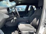 Toyota C-HR STYLE 1,8 HYBRID 90kW - náhled 19