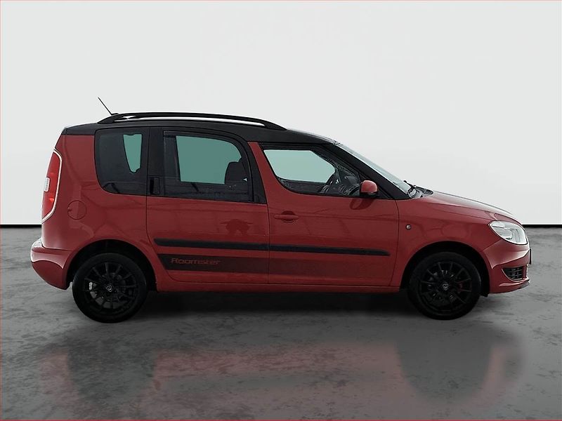 Škoda Roomster (2011) 1.4 16V, Park. senzory - fotka 6 z 16