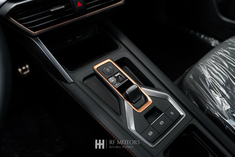 Cupra Formentor (2026) VZ 2,0 TSI 333 4Drive, Nové - fotka 39 z 44
