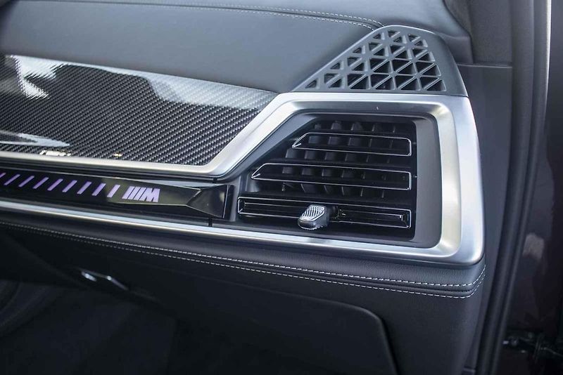 X7 představuje u bavorské automobilky vrchol nabídky mezi SUV.