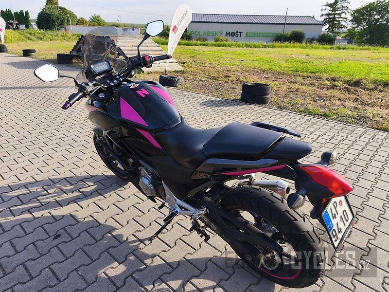 Honda NC 700 X (2013) ABS 35kW - fotka 9 z 13