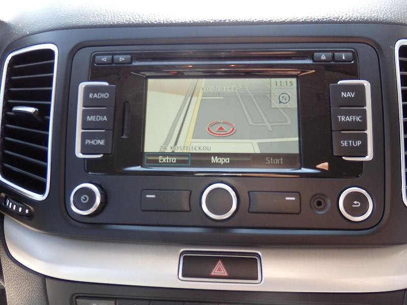 Seat Alhambra 2,0TDi 103kW DIGI KLIMA - fotka 17 z 21