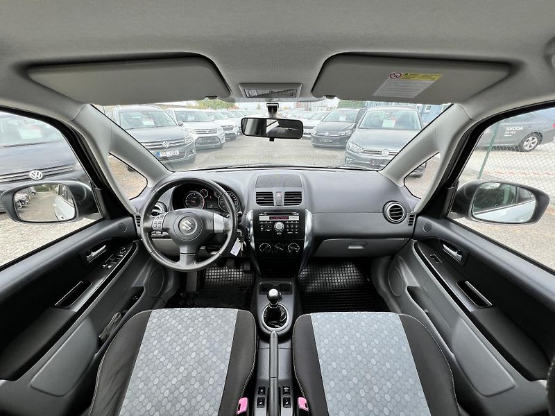 Suzuki SX4 1.6i16v LPG 4x4 TAŽNÉ PŮVOD ČR - fotka 17 z 36