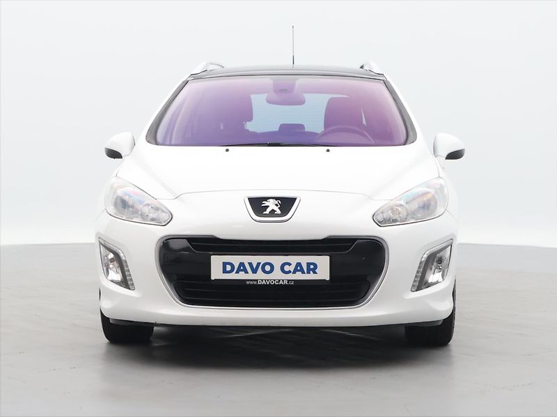 Peugeot 308 1,6 16V 88kW CZ Serv.Kniha - fotka 2 z 33
