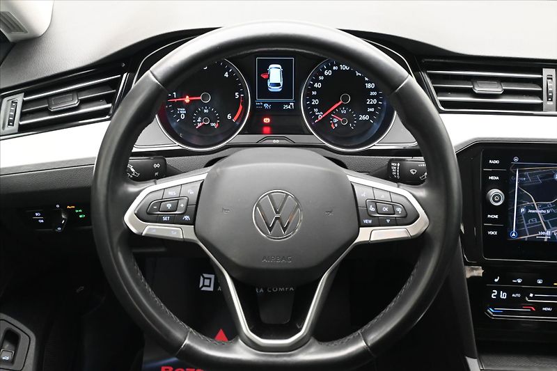 Volkswagen Passat 2,0 TDI 110 kW Business Záruka - fotka 18 z 31
