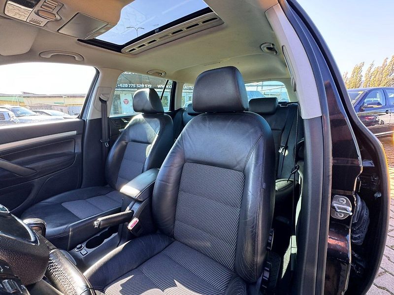 Škoda Octavia (2011) 1,8 TSI 118KW NOVÉ ROZVODY STK - fotka 23 z 50