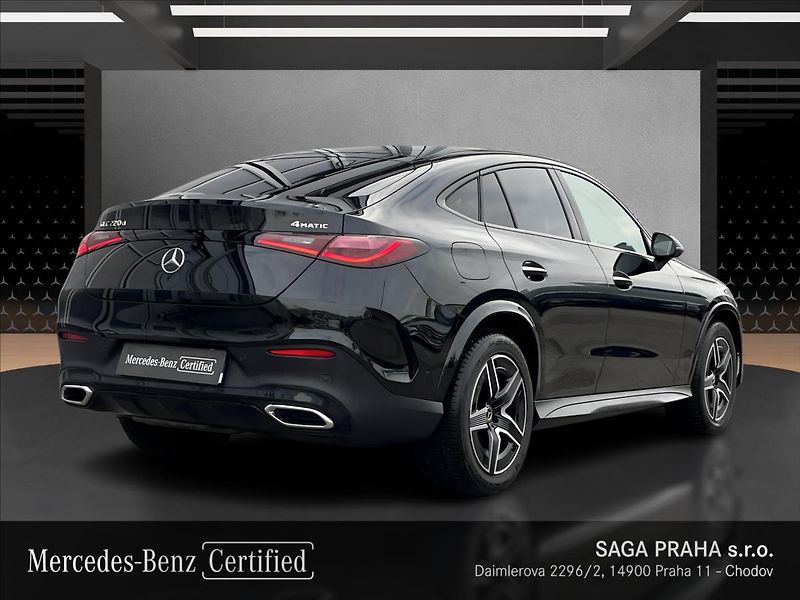 Mercedes-Benz GLC 220 d 4MATIC kupé AMG Line Nig - fotka 5 z 22