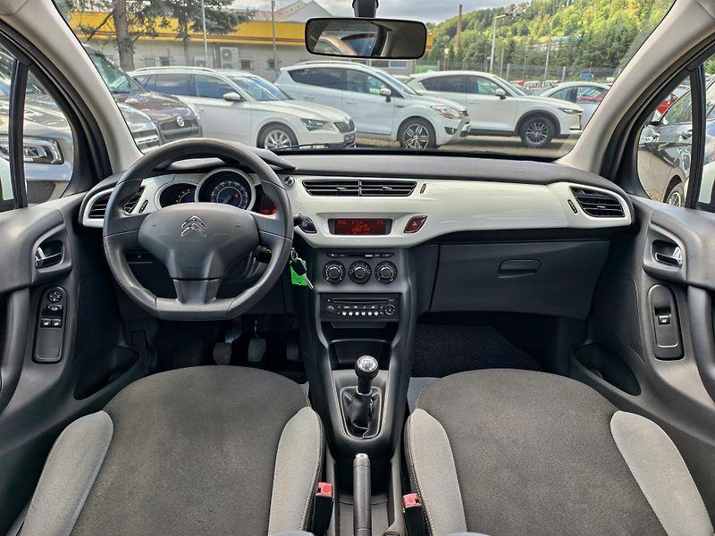 Citroën C3 1.1 i 44kW KLIMA, 1. majitel - fotka 8 z 18