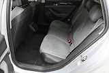 Volkswagen Passat 2,0 TDI 110kW DSG Business Zár - náhled 14