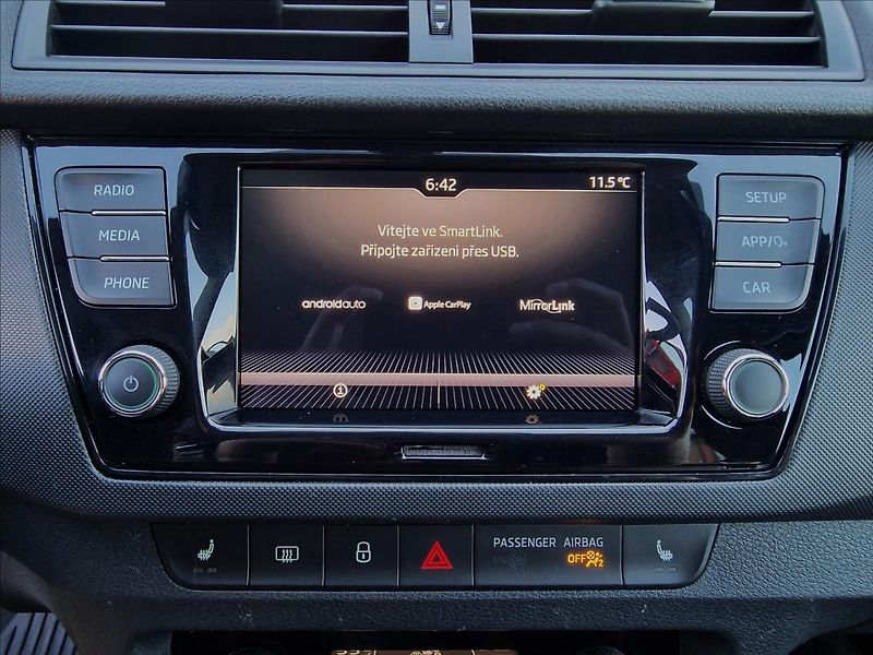 Škoda Fabia 1.0TSI Tour, původ ČR, 1.Maj. - fotka 29 z 49