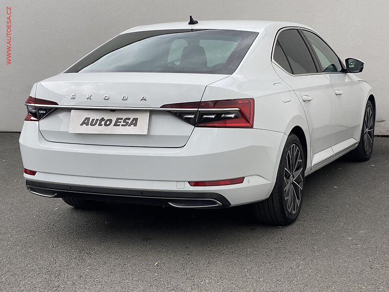Škoda Superb (2020) 2.0 TDi, 2.maj,ČR, L&K, DSG - fotka 4 z 21