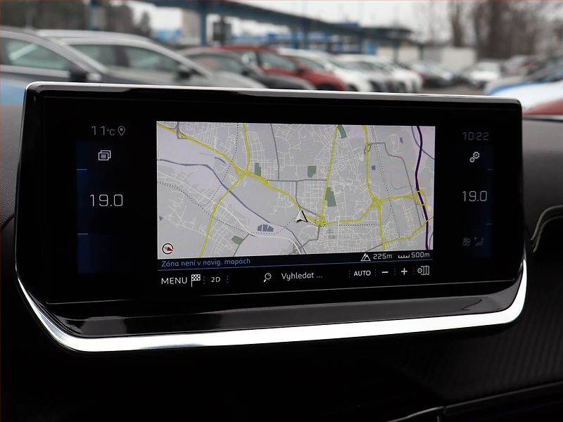 Peugeot 2008 (2021) GT Line 1.2 PureTech, Automat - fotka 15 z 22