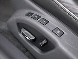 Volvo V60 2.4 D6 162kW R-Design Aut. DPH - náhled 17