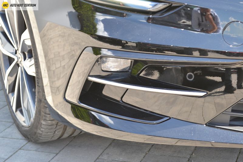Renault Mégane 1.3TCE-103KW  GRANDCOUPÉ INTEN - fotka 8 z 49