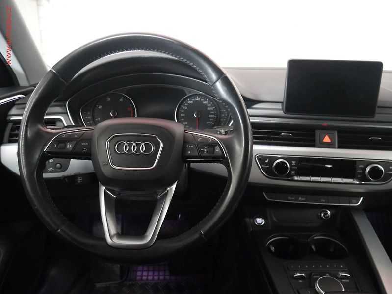 Audi A4 (2018) 2.0 TDi, ČR, AT, park.asist - fotka 11 z 23