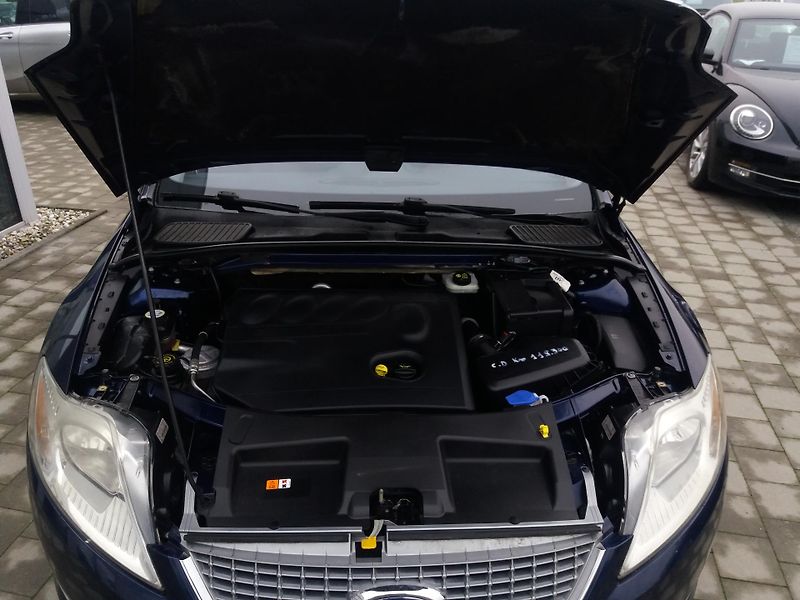 Ford Mondeo 2.0TDCi,103kW,KŮŽE,SERV.KNÍŽKA - fotka 17 z 18