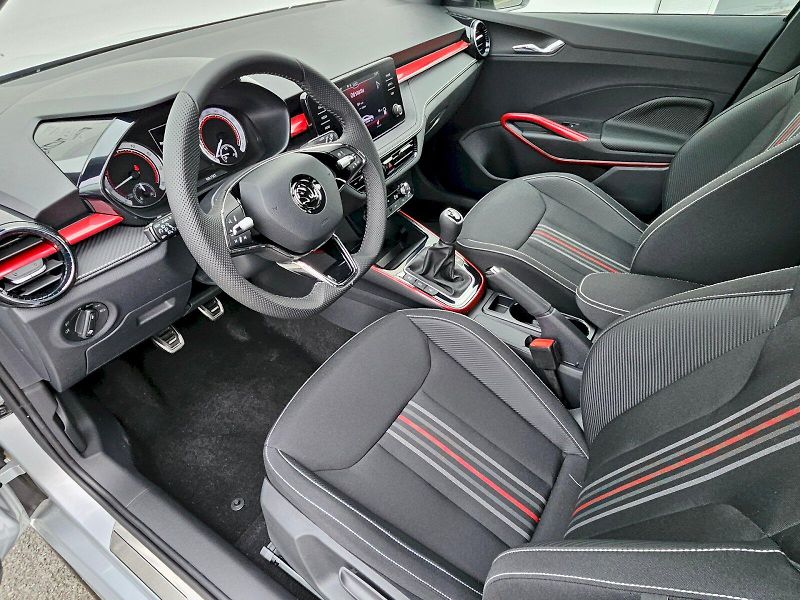 Škoda Fabia (2023) Monte Carlo TSI 81/1.0 M6F - fotka 13 z 27