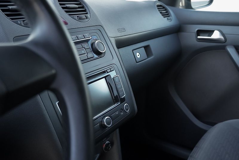 Volkswagen Caddy 1.2 TSi COMFORTLINE - fotka 30 z 31
