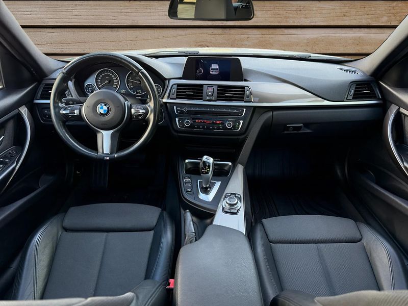 BMW Řada 3 (2014) + 335d + X-DRIVE + HEAD UP +  - fotka 23 z 24