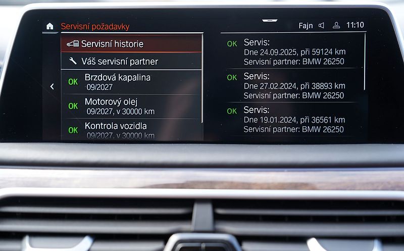 BMW Ostatní M760Li xDrive/6.6i/V12/590PS - fotka 38 z 47