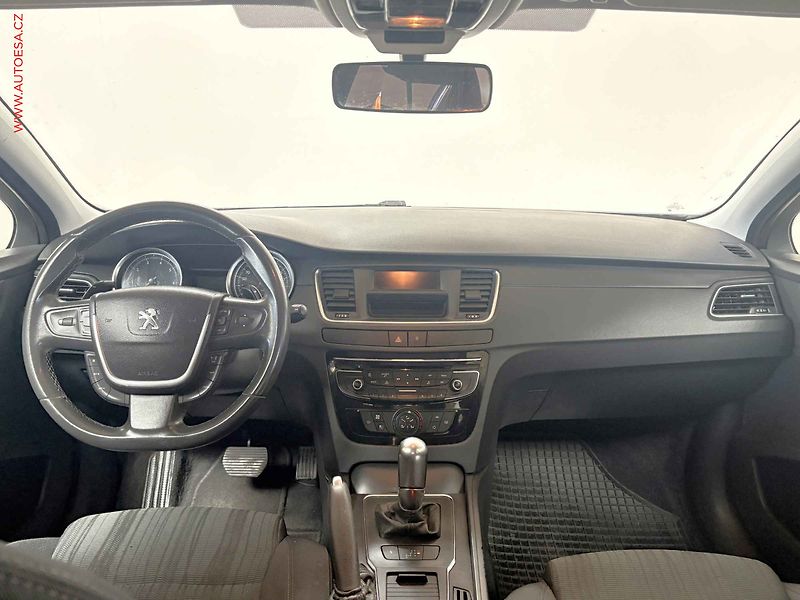 Peugeot 508 (2011) 1.6i, AT, AC, temp - fotka 8 z 15