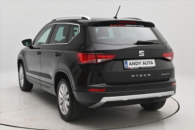 Seat Ateca 1,6 TDi 85kW ALCANTARA LED Zár - fotka 7 z 30