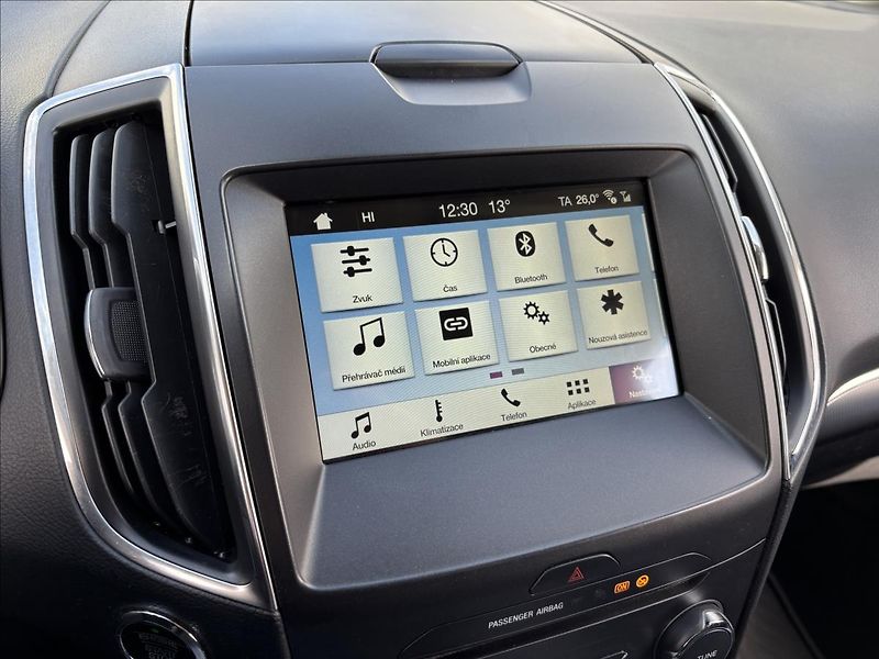 Ford S-MAX 2,0 TDCi 110 kW Titanium - fotka 35 z 45