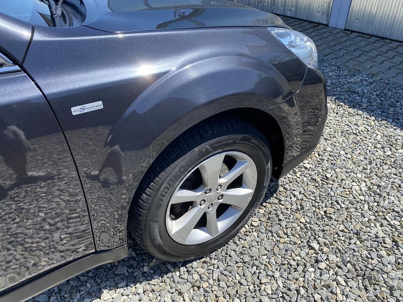 Subaru Outback 2.5i 170PS 4x4 BIFUEL PAN NAVI - fotka 62 z 157