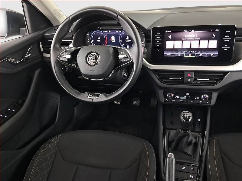 Škoda Kamiq (2021) Ambition Plus 1.0 TSI - fotka 7 z 22