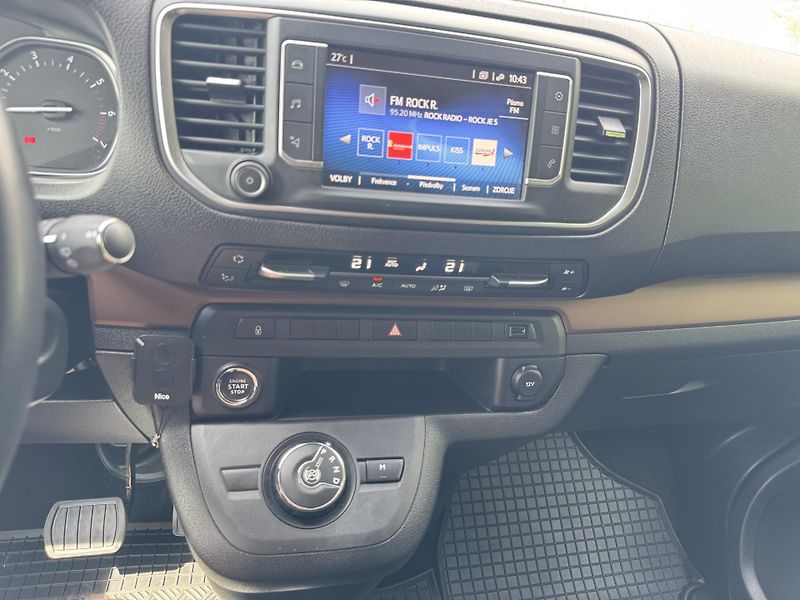 Toyota ProAce Verso (2021) - fotka 14 z 19