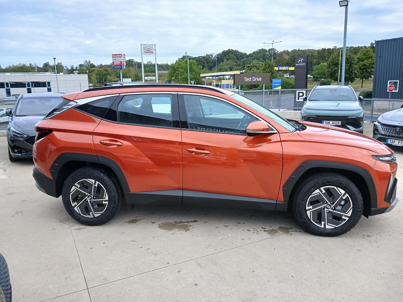 Hyundai Tucson 1,6 T-GDI SMART Nový vůz - fotka 6 z 12