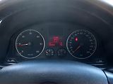 Volkswagen Golf (2007) 1.9 TDI, nová STK, rezervace - náhled 11