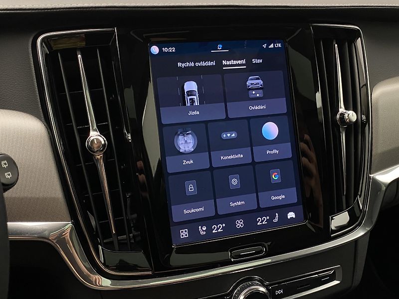 Volvo V90 T6 AWD RECHARGE BRIGHT PLUS  - fotka 50 z 64