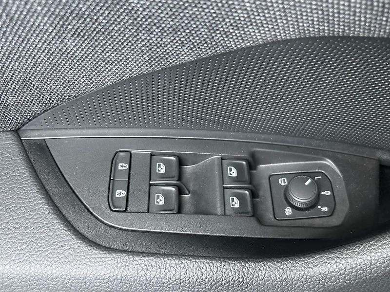 Škoda Kodiaq Selection DSG - fotka 21 z 30
