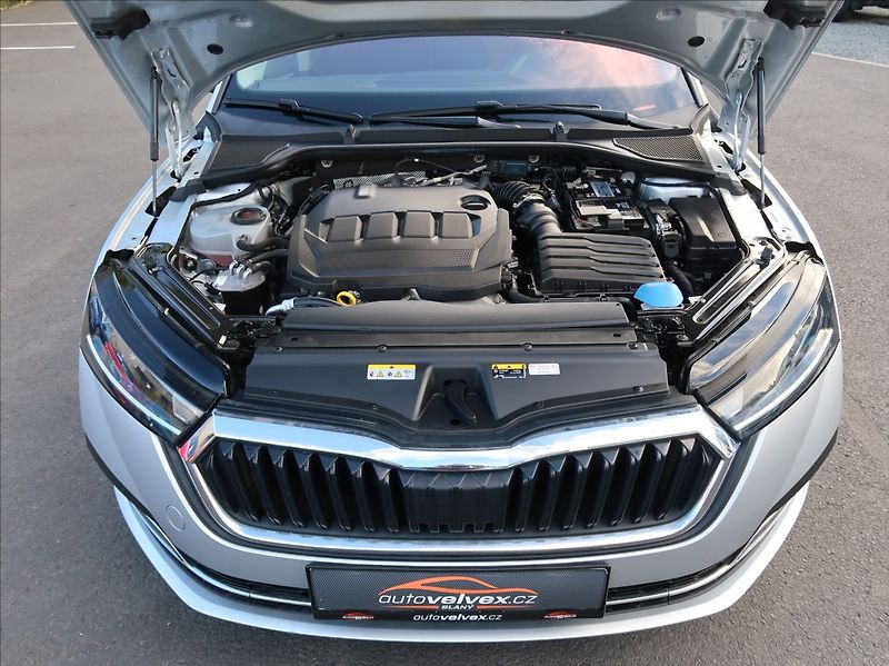 Škoda Octavia 2,0 TDi,Style,1majČR,Serv.,DPH - fotka 21 z 27