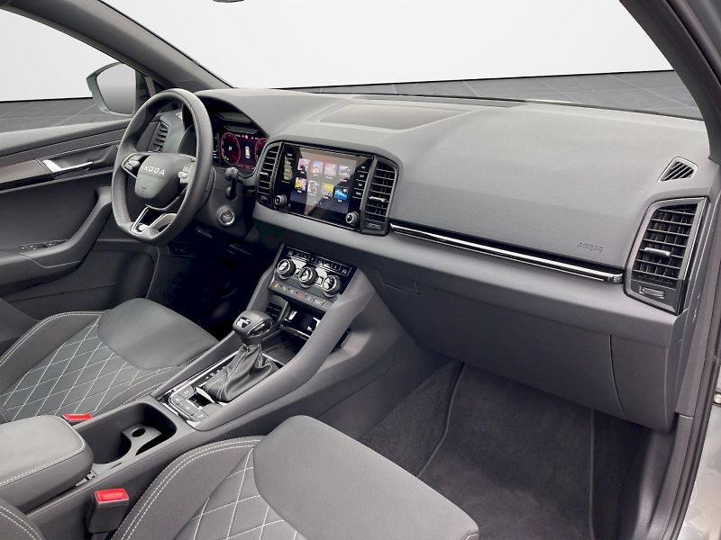 Škoda Karoq (2026) 1.5 TSI 110 kW DSG SportLine - fotka 23 z 35