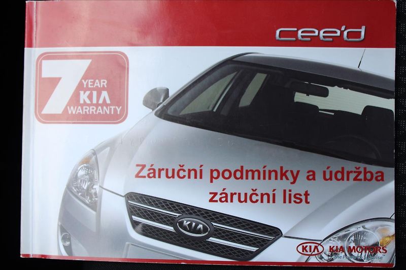 Kia Ceed 1,6 CRDi  NOVÉ V ČR,1.MAJITEL - fotka 21 z 21