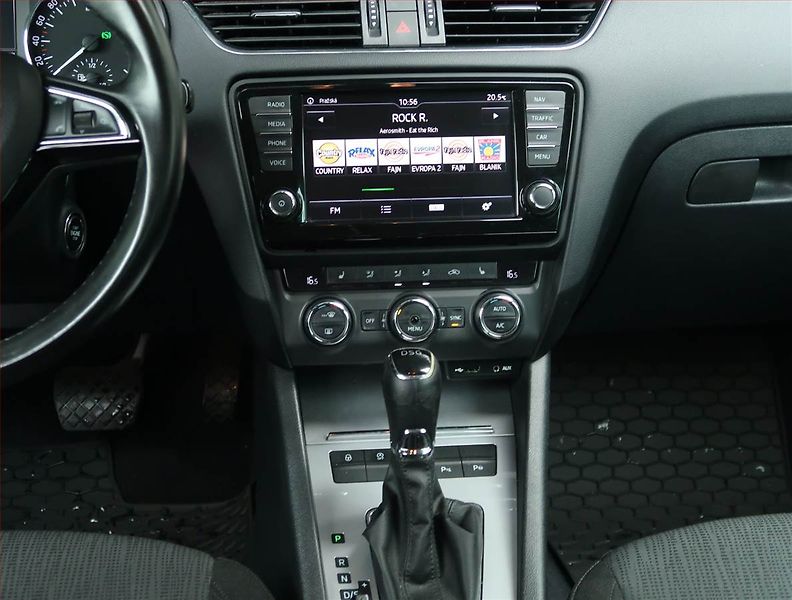 Škoda Octavia (2016) Style Plus 1.6 TDI, Automat - fotka 12 z 20