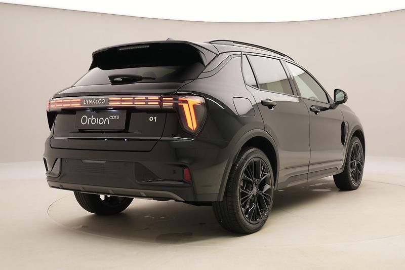 Lynk & Co 01 (2025) MORE PHEV AUT CZ 1.maj - fotka 14 z 95