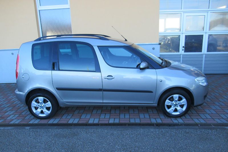Škoda Roomster 1.4i AUT. KLIMA SADA KOL - fotka 3 z 20