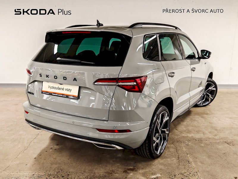 Škoda Karoq (2025) 1.5 TSI 110 kW DSG Sportline - fotka 2 z 32