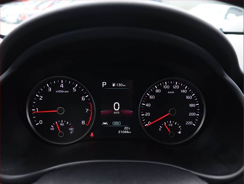 Kia Stonic (2023) 1.0 T-GDI, Automat, Serv.kniha - fotka 11 z 22