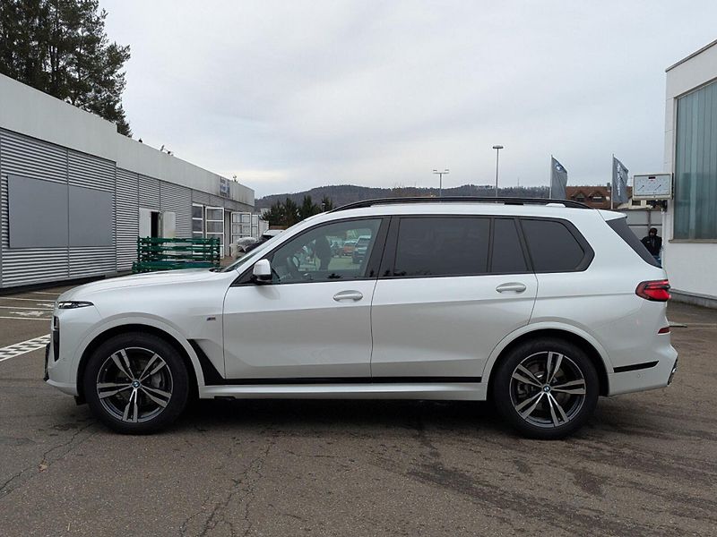 BMW X7 xDrive40i M-Sport NezTop Pano - fotka 5 z 13