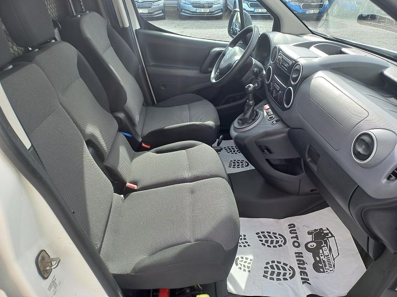 Peugeot Partner (2019) 1.6HDi 73kW ČR DPH - fotka 13 z 17