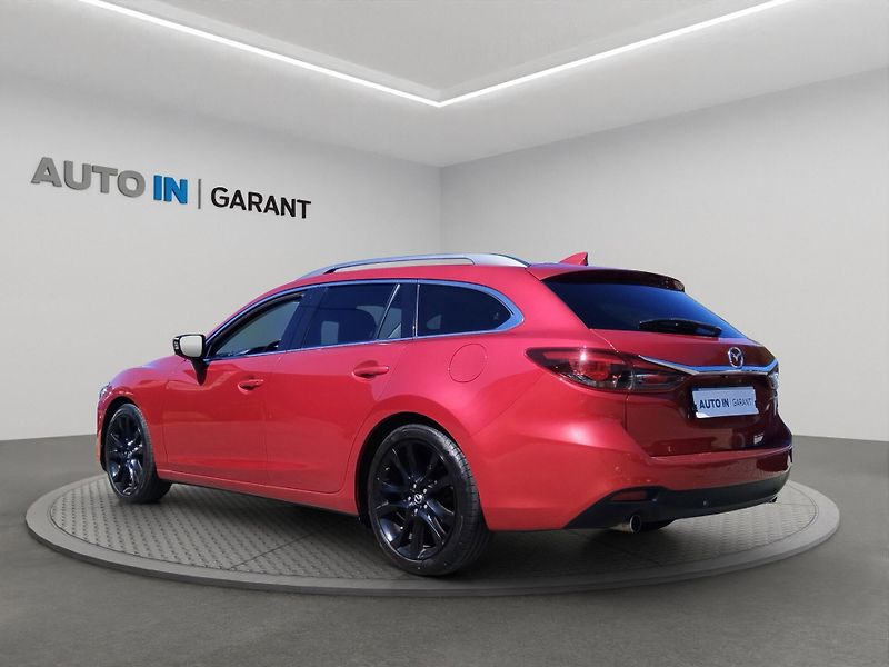 Mazda 6 (2015) 2,2 SkyActive-D 129 kW, NAVI, - fotka 14 z 30