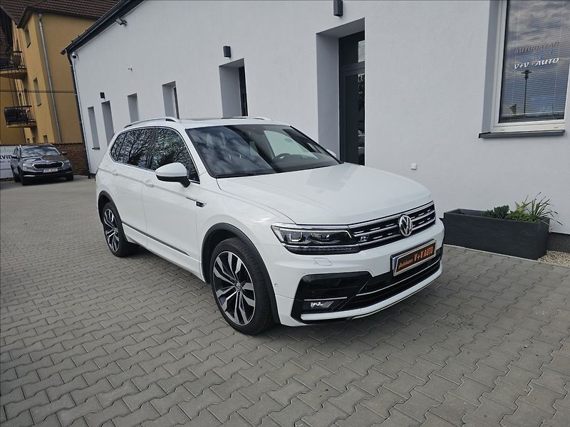 Volkswagen Tiguan Allspace 2,0TDi176KW R-Line Webasto - fotka 1 z 51